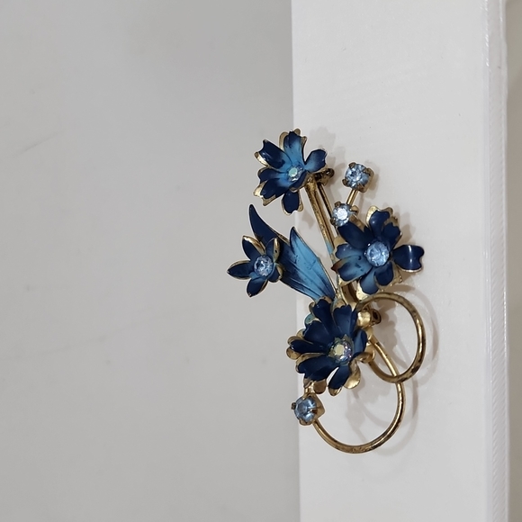 Vintage enzian flower brooch handmade in Austria - Picture 8 of 13